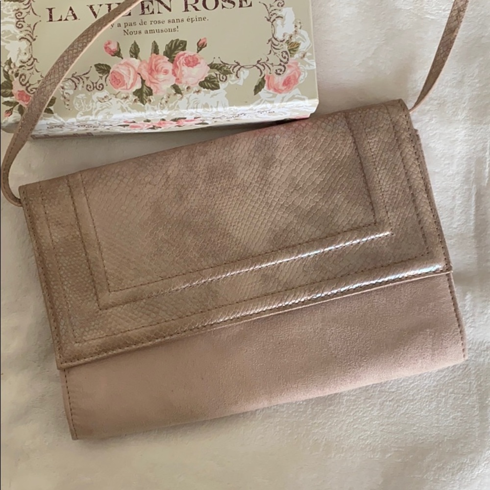 SUEDE AND SNAKESKIN NUDE PINK BAGUETTE BAG 🥖